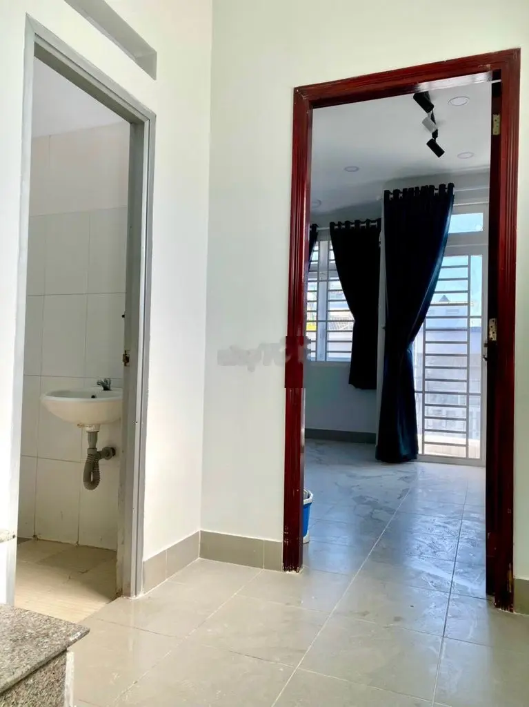 Góc 3MT Nguyễn Tri Phương, 5 Tầng, Nhà mới ở ngay 5,6 tỷ