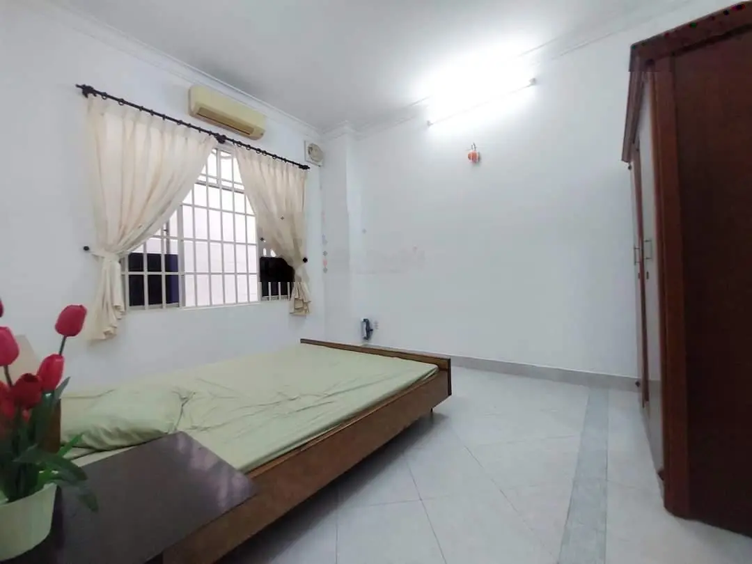 Bán nhà khu bên sông - Gigamall Phạm Văn Đồng chưa qua đầu tư, SHR. Khu cán bộ an ninh dân trí cao