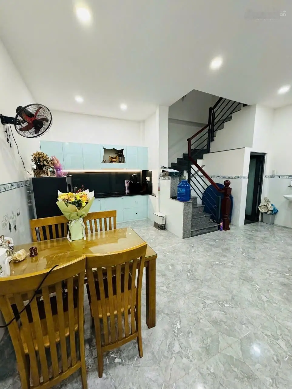 Bán nhà 3 tầng KĐT VCN Phước Long 1, 60m2 ngang 6m, gia 6,2 tỷ gần công viên
