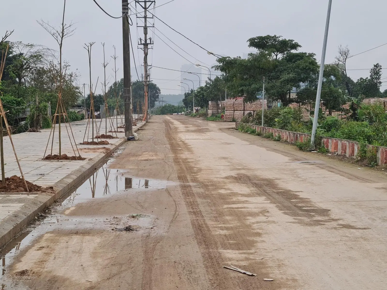 Chủ nhờ bán 3 lô đất Tái Định Cư Ngọc Động, xã Đa Tốn, Gia Lâm kẹp giữa 2 dự án ông lớn Vinhomes