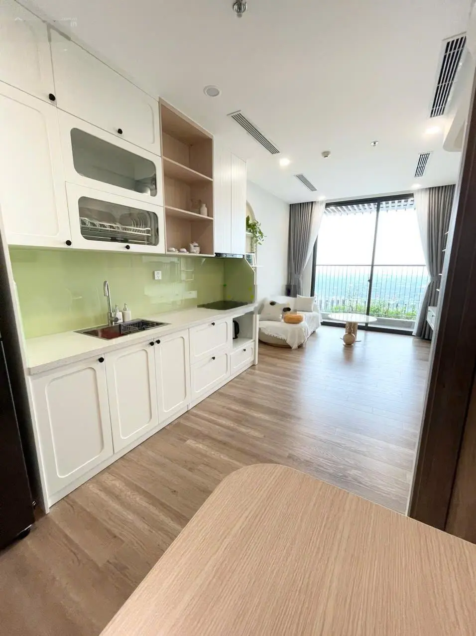 Bán căn hộ chung cư 58m2 tại Swan Lake Onsen, giá cực chất 3,82 tỷ VND