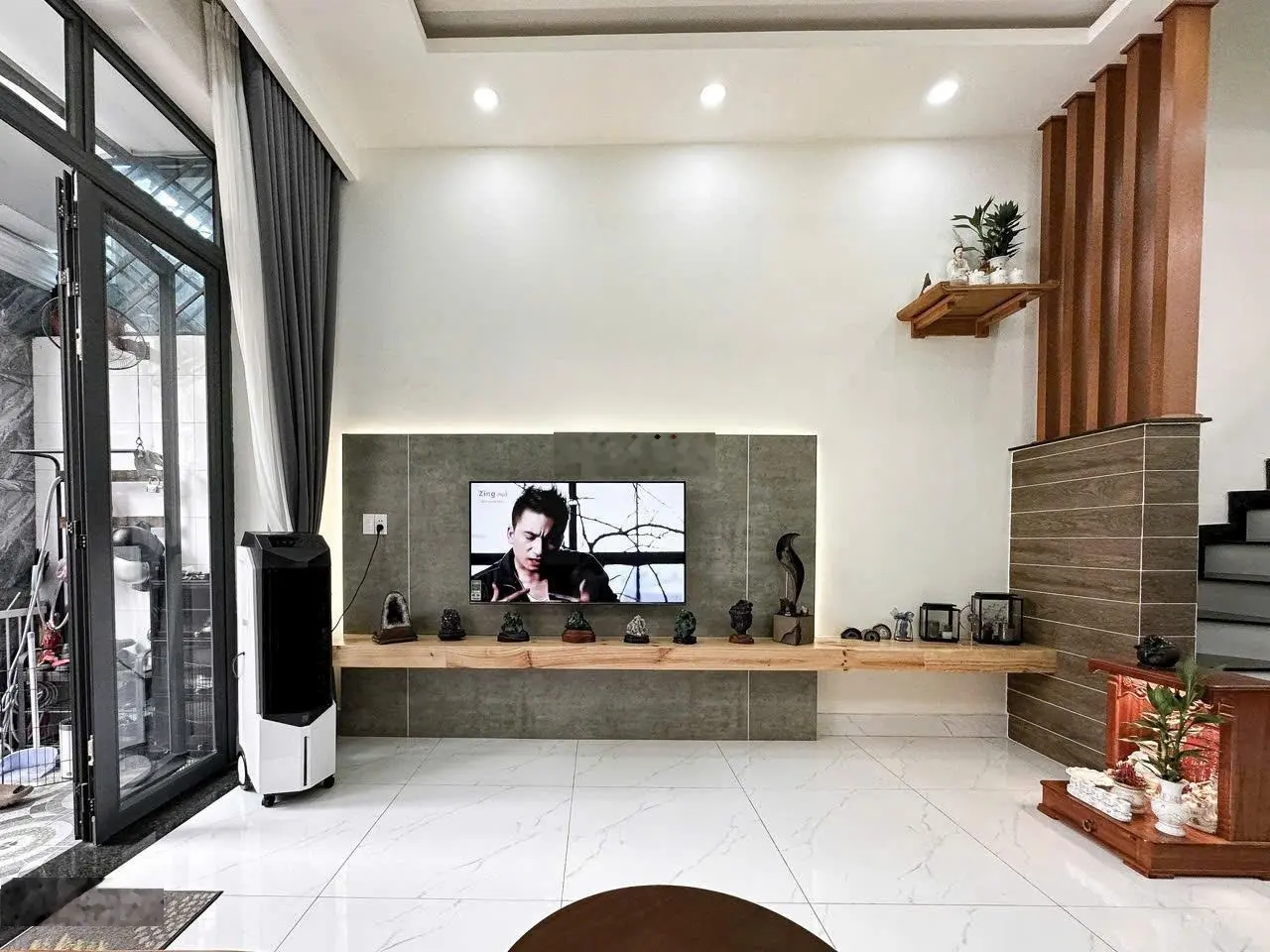 Bán nhà riêng 6PN, 6WC, 42m2, tại Nguyễn Đình Chiểu, Q3, HCM nhà cô chú ở rất đẹp tâm huyết