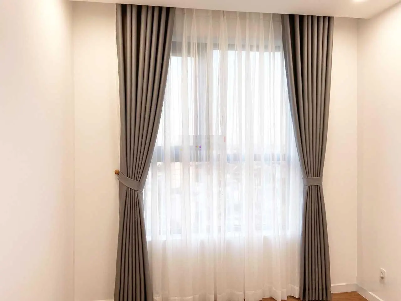Bán chung cư D'Lusso - 3PN - 3WC - 6.3 tỷ