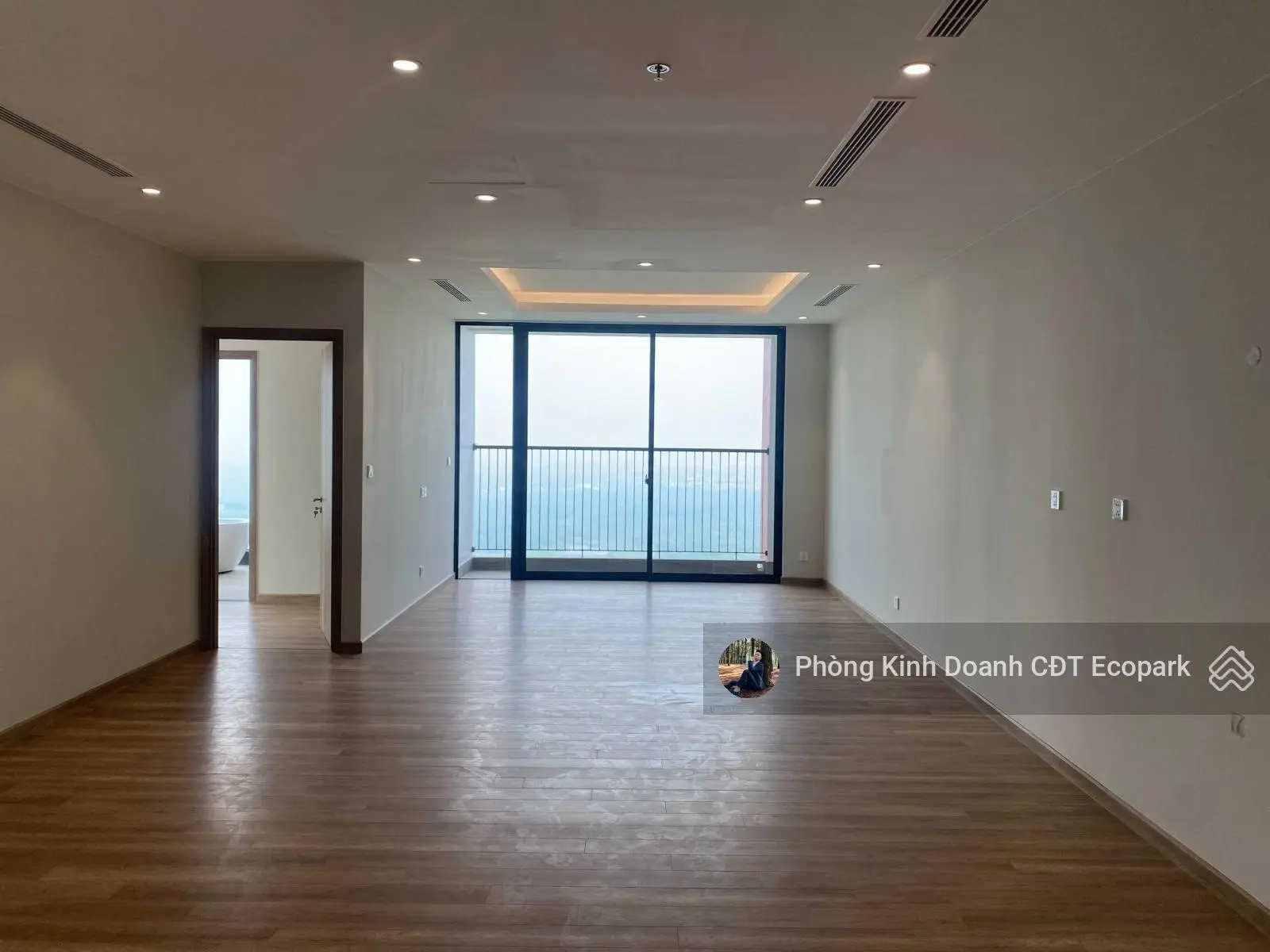 Bán căn 09 Landmark - 115m2 ban công ĐB - ĐN - giá 9,x tỷ bao thuế phí, LH 0918 114 ***