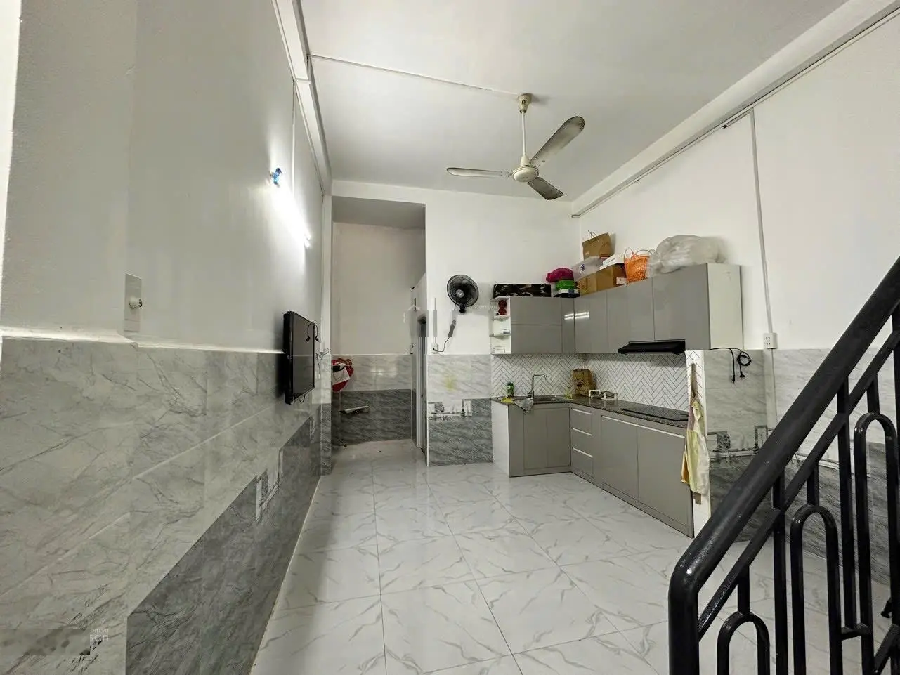 Bán nhà Cư Xá Phú Lâm B đường xe tải, khu phân lô 3.9x18m , trệt, lầu