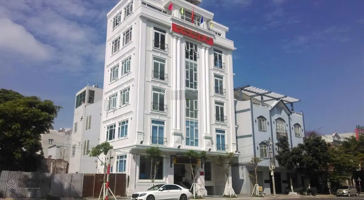 Cần chuyển nhượng thửa đất có diện tích 1574.2m2 mặt tiền đường 3/2 ngay trung tâm thành phố