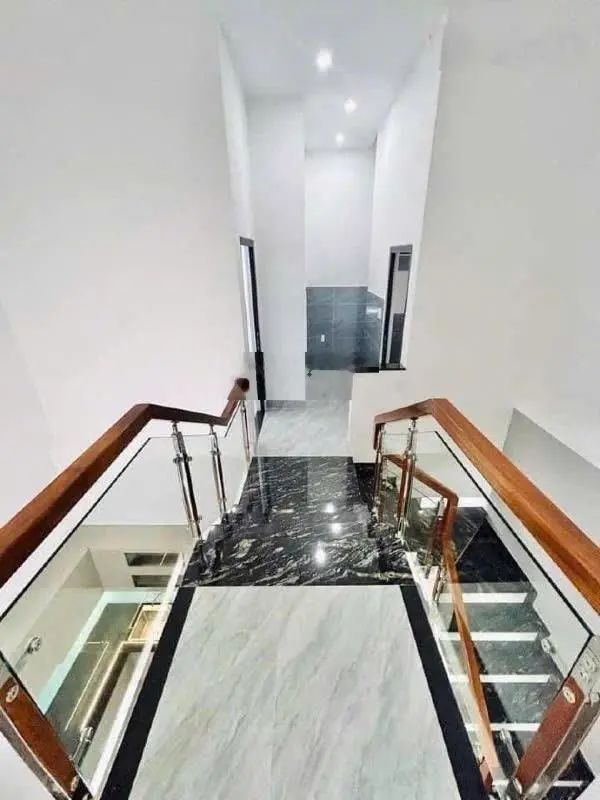 Bán nhà 2 tầng 2 mê kiệt 4m Đà Sơn khu cao ráo, k ngập lụt