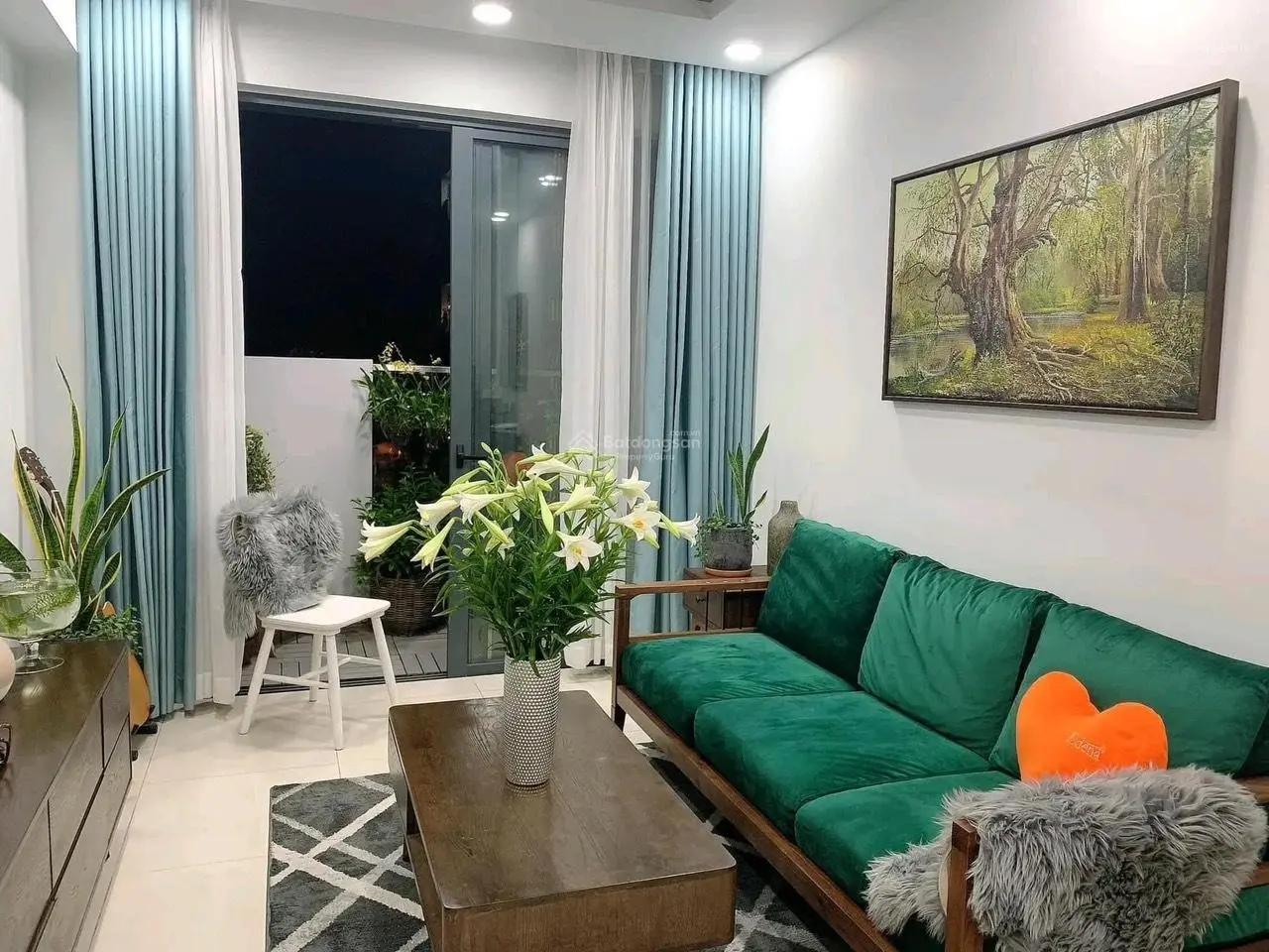 Bán gấp Emerald 2PN - 1WC (63,8m2) full nội thất đẹp, thoáng mát chỉ 3,350 tỷ