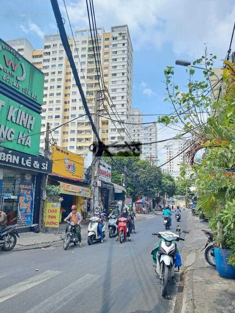 Chỉ 74TR/M2, Có Nhà Ngay Mặt Tiền Kinh Doanh Trịnh Đình Thảo, 5,6x29, Nở hậu Tài Lộc.