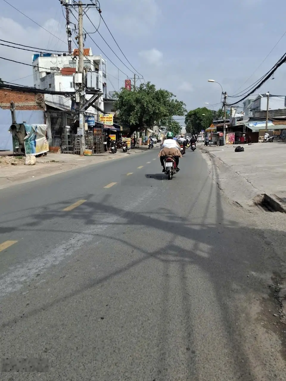 Bán nhà mặt tiền Nguyễn Thị Định quận 2 giá 50 tỷ