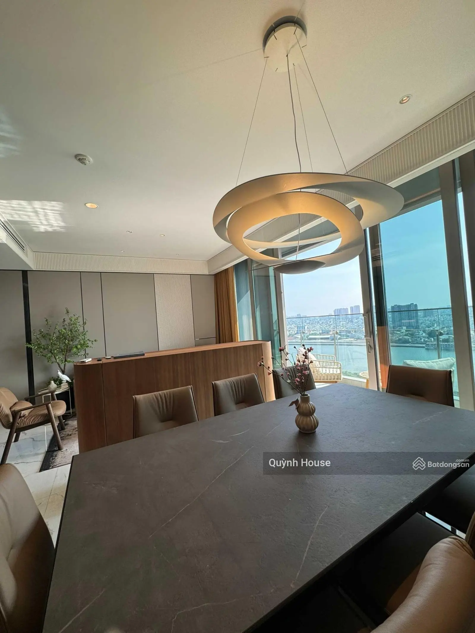 Hình nhà thật-Căn 3PN đặc biệt sở hữu view trực diện sông vĩnh cửu cam kết Không bao giờ chắn view