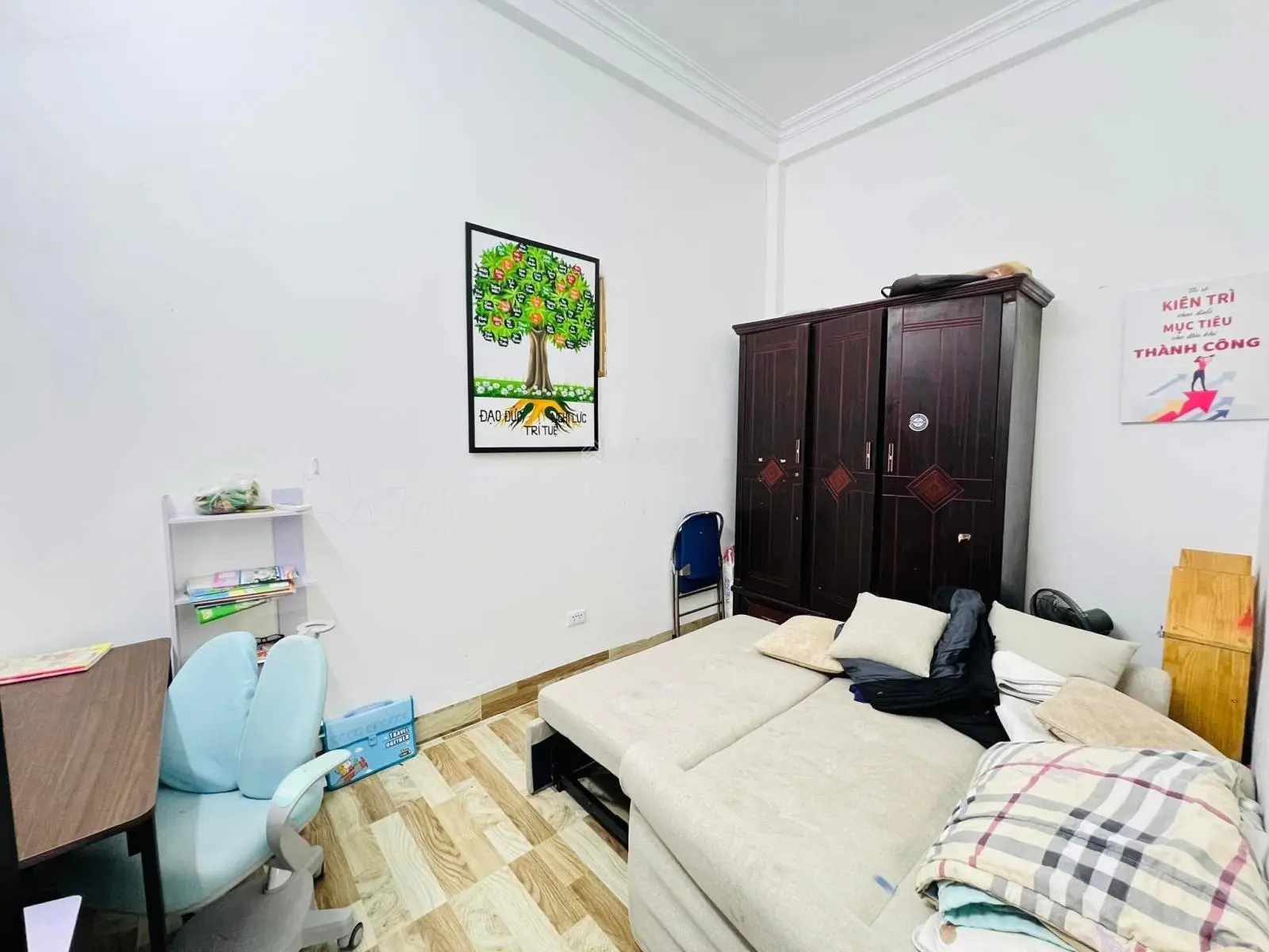 Mễ Trì 56m2 - dân xây nhà đẹp ở ngay - ở hoặc thêm tầng sửa thành CCMN - mặt ngõ 3 gác tránh xe máy