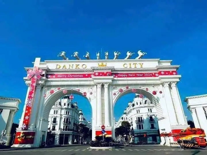 Bán căn Lk, SH mt 6m 96m2 5T 6m tại KĐT, Danko City. KD, đường 30m ở TP, Thái Nguyên. Giá 5, x tỷ
