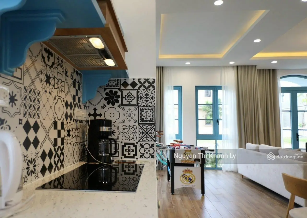 Định cư nước ngoài nên cần bán nhanh căn Biệt thự tâm huyết 200m2 đã hoàn thiện nội thất chỉ 6.1 tỷ