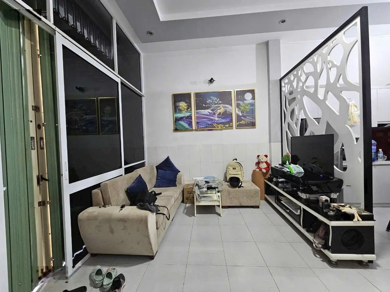 Bán nhà 2 tầng 2PN tt TP Nha Trang , hẻm Hương Lộ Ngọc Hiệp, 1 tỷ 890, sổ hoàn công có nội thất