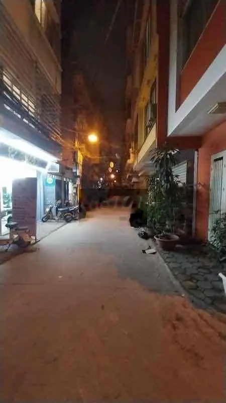 Hoa hậu Xã Đàn,35m2x6 tầng, 10m ra mặt phố, nhà đpej ở ngay!!