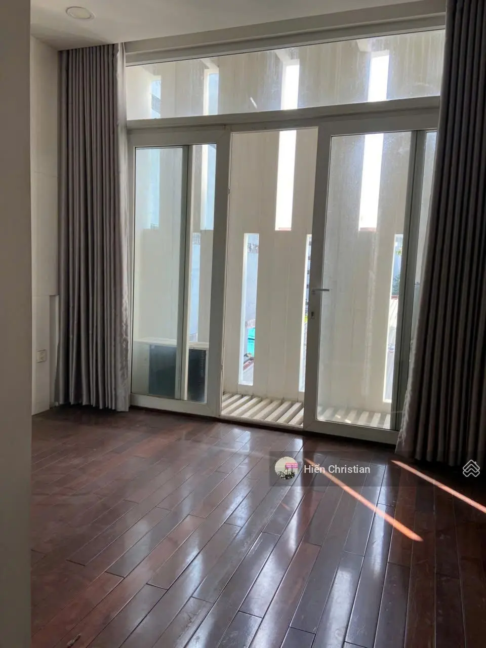 Mặt tiền đường số Chợ Tân Mỹ, DT 4x15m, 5 lầu, kề Phú Mỹ Hưng, vửa ở vừa kinh doanh; nhỉnh 11 tỷ