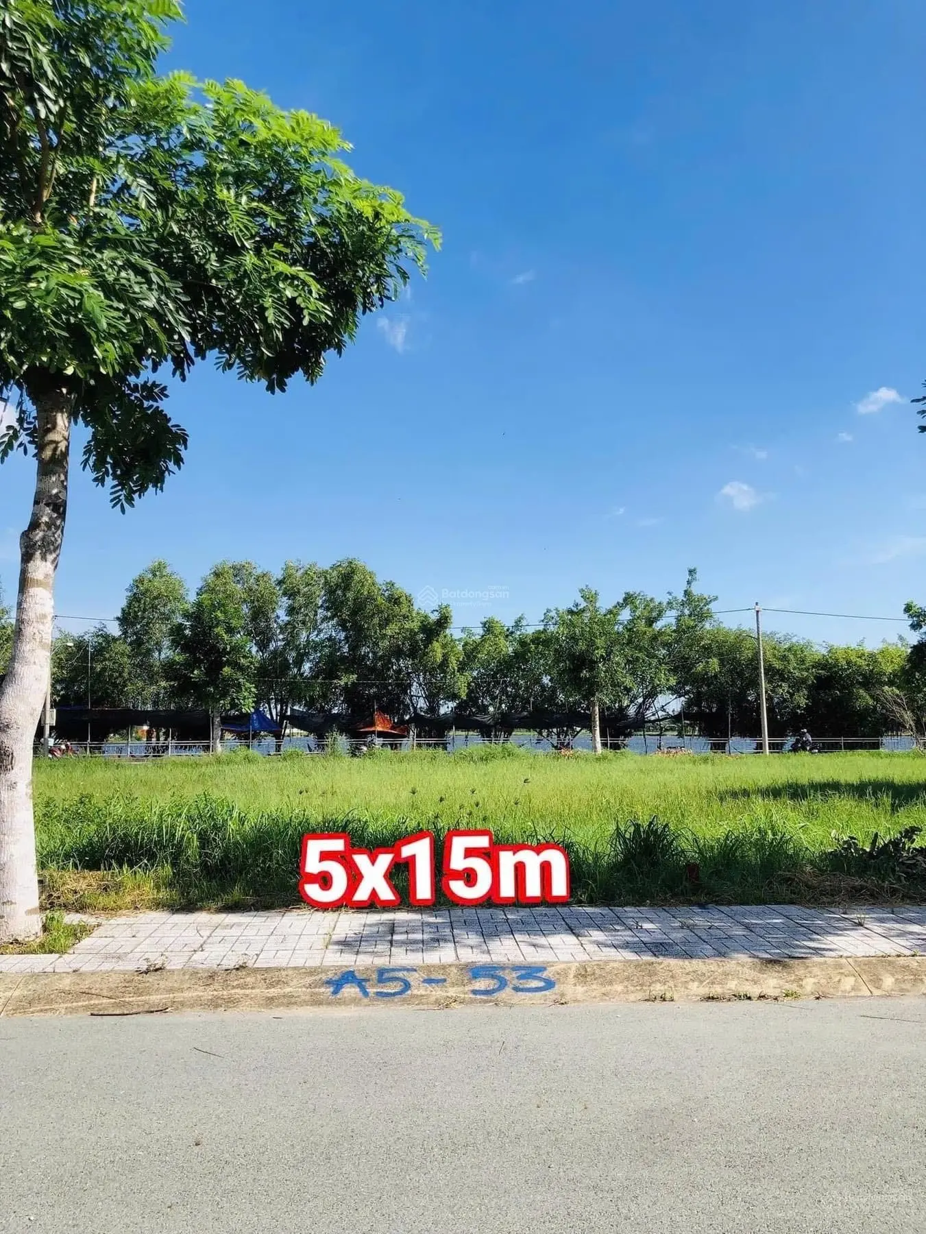 Chủ gửi lô đất ngay chợ, đầu cổng Phú Sinh lock A