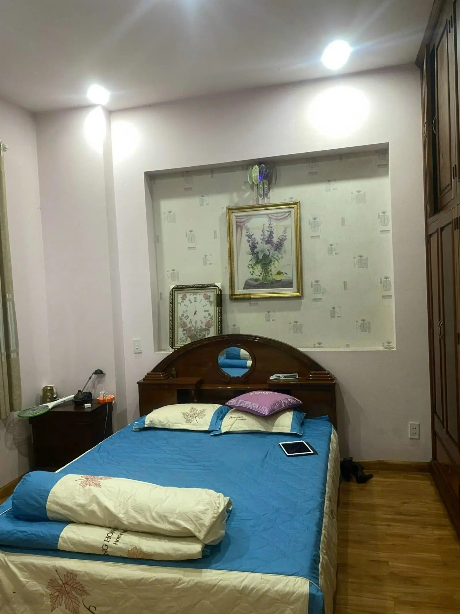 Bán nhanh căn nhà 3 tầng giá cực rẻ tại trung tâm hành chính TP Dĩ An, Bình Dương. Ngộp ngân hàng