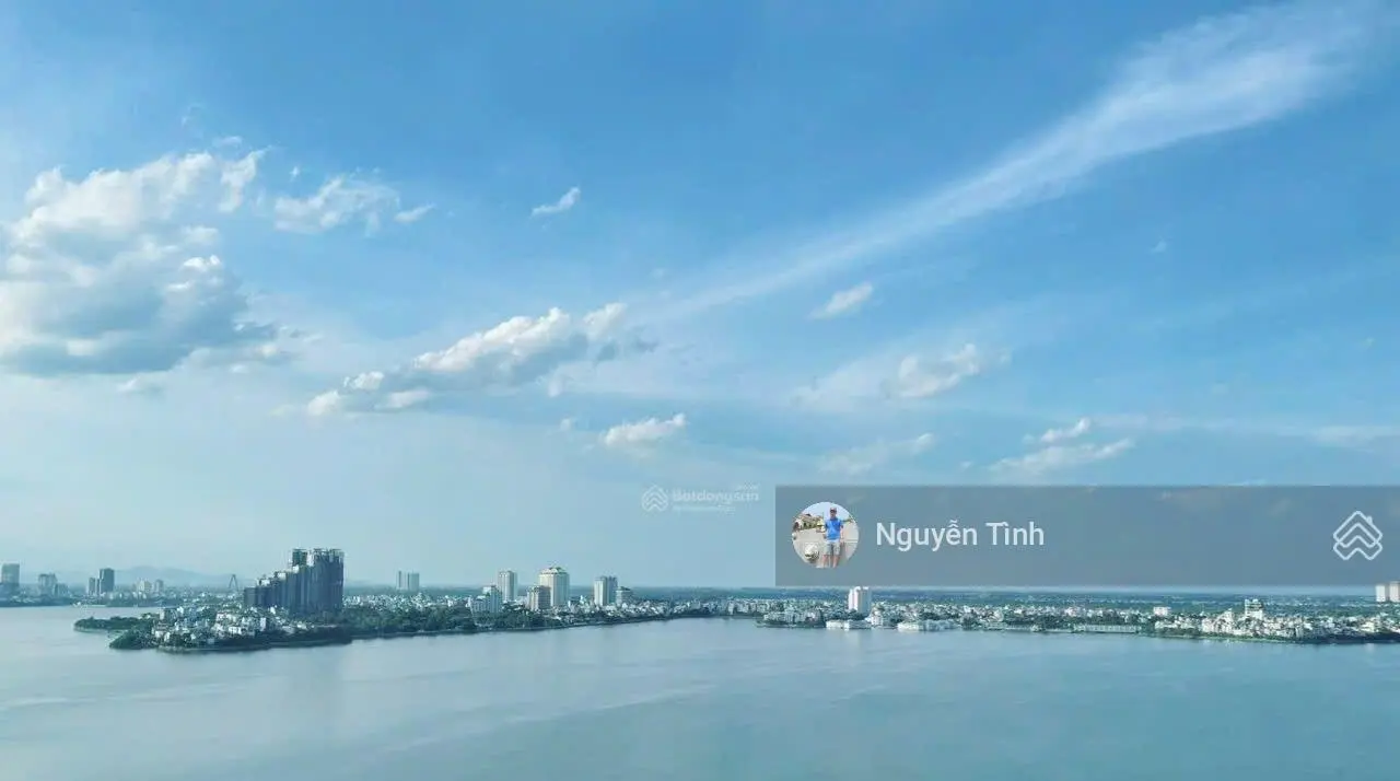 Chính chủ bán căn 4PN 235m2 Chung cư Water mark Tây Hồ full đồ, tầng cao view hồ Tây, sổ lâu dài