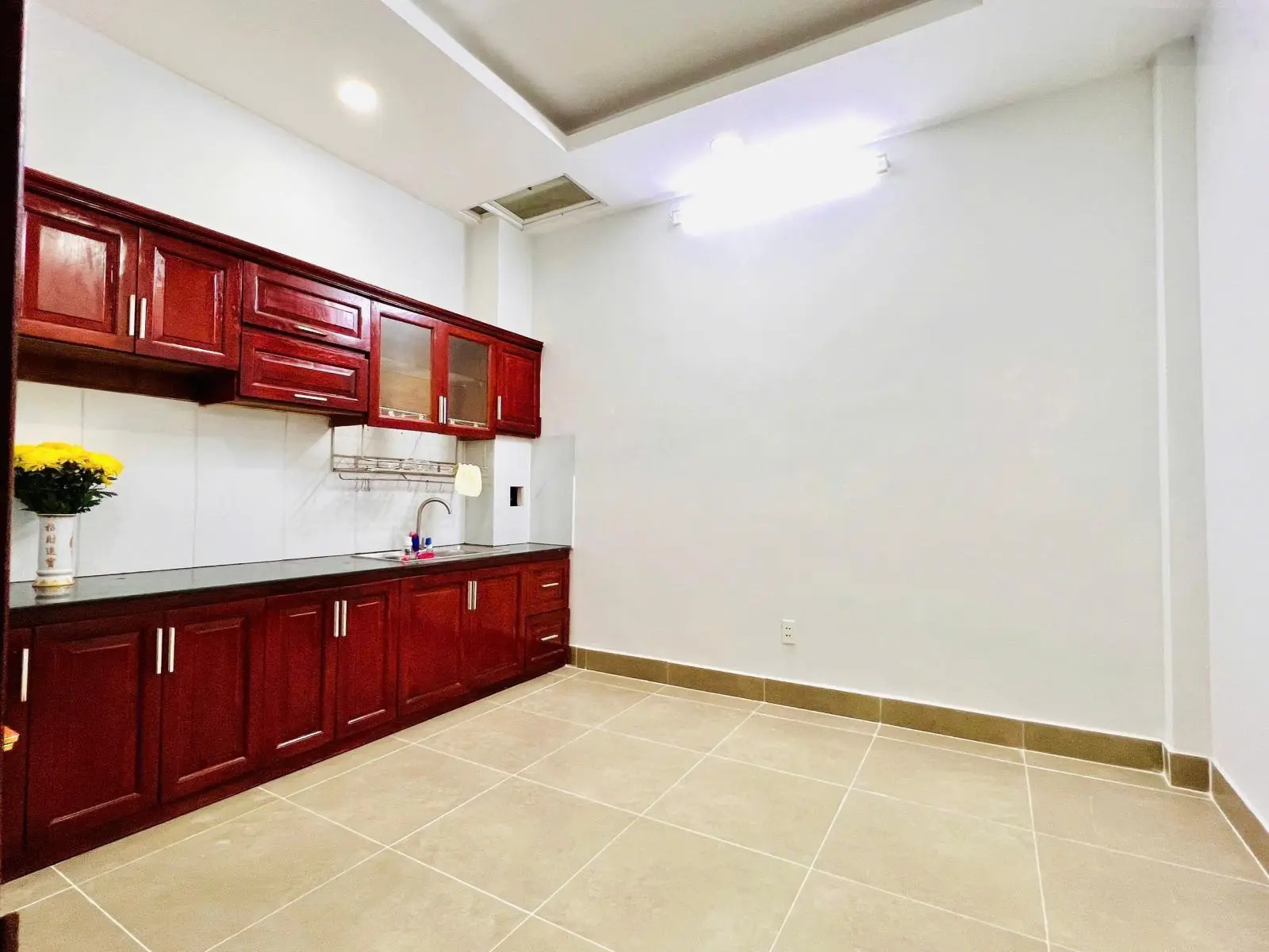 Bán gấp nhà HXT Nguyễn Phúc Chu, P.15 Tân Bình, 7.5 tỷ