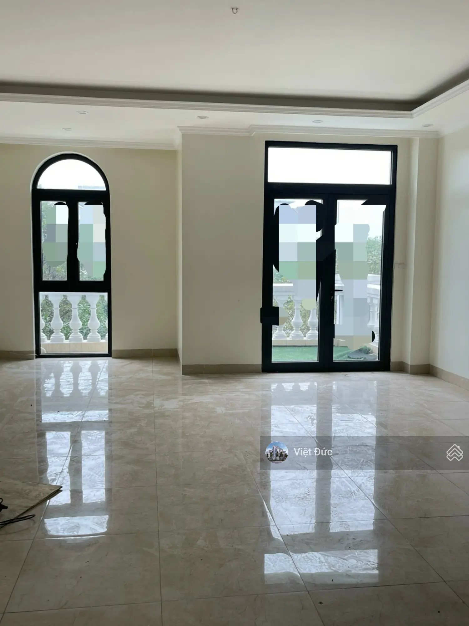 Em cần bán shophouse 95m2 trục chính 52m Vinhomes Ocean Park chỉ 25 tỷ đã hoàn thiện. 0941 851 ***