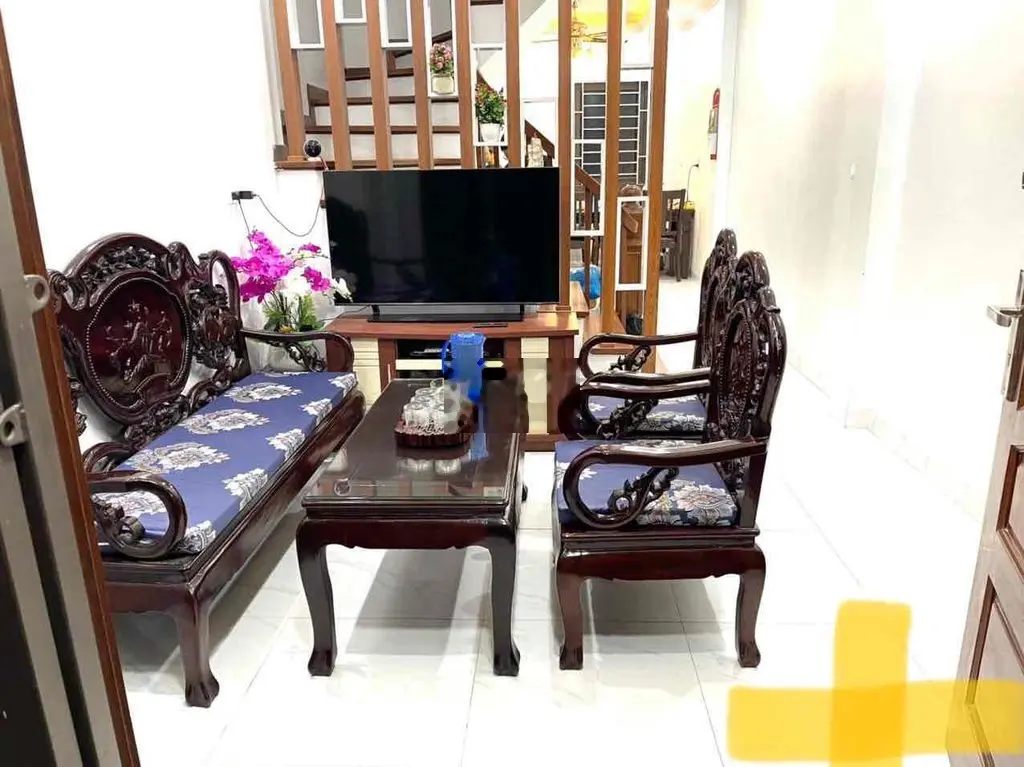 Bán nhà tại Văn Tiến Dũng, Bắc Từ Liêm. Diện tích 40m2, 5 tầng