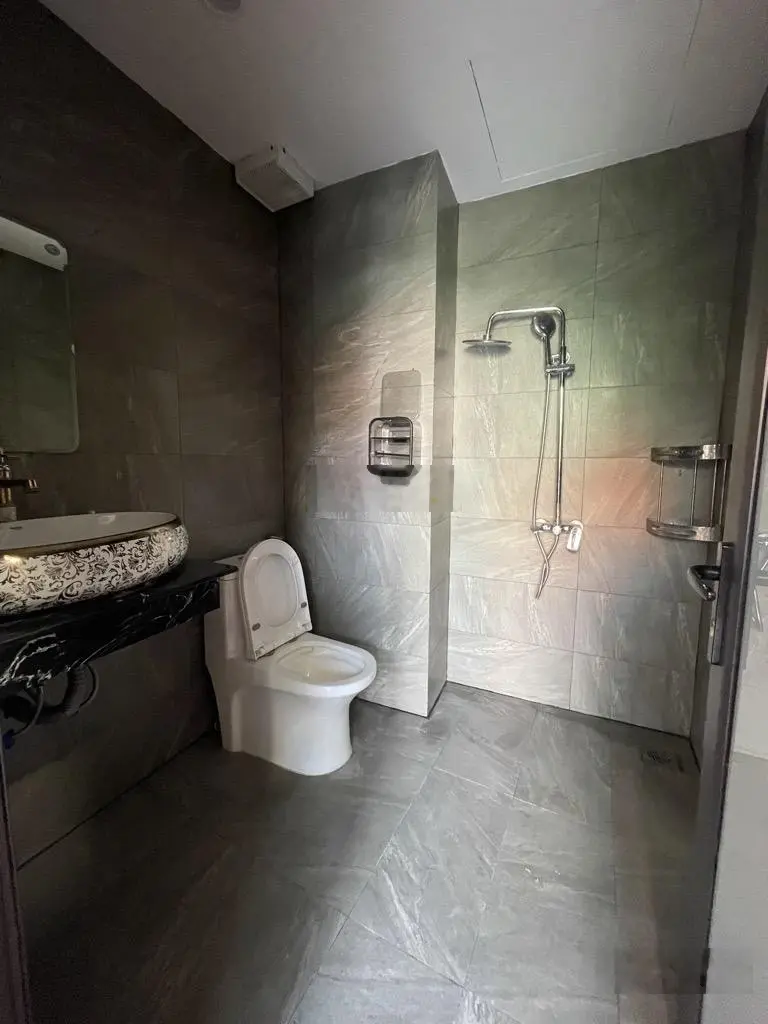 Cổ Nhuế nhà dân xây đẹp, mới, hiện đại, ngõ rộng không khí thoáng mát
