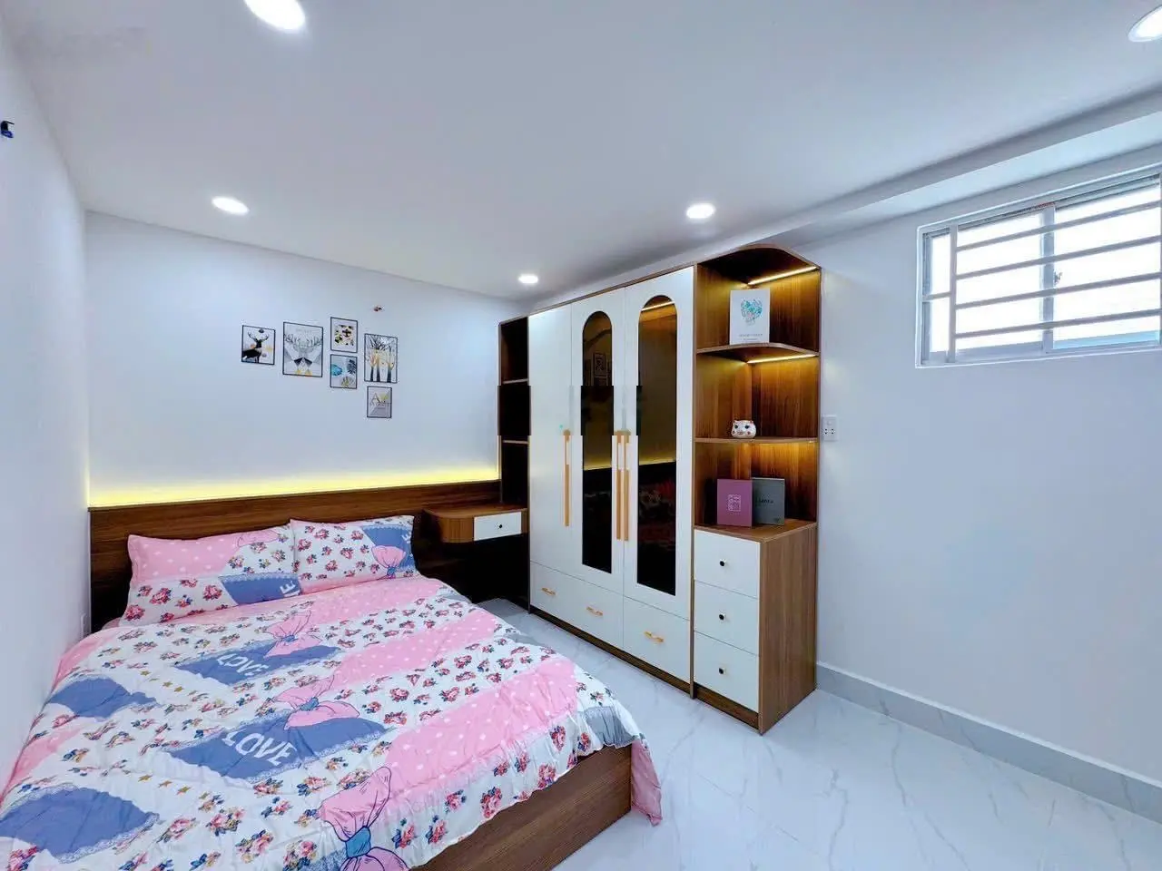 Chủ nhà xuất ngoại cần bán gấp căn ở Phan Văn Trị-BT. DT 37m2, GIÁ 2TỶ368 cho thuê 12tr/th sổ riêng