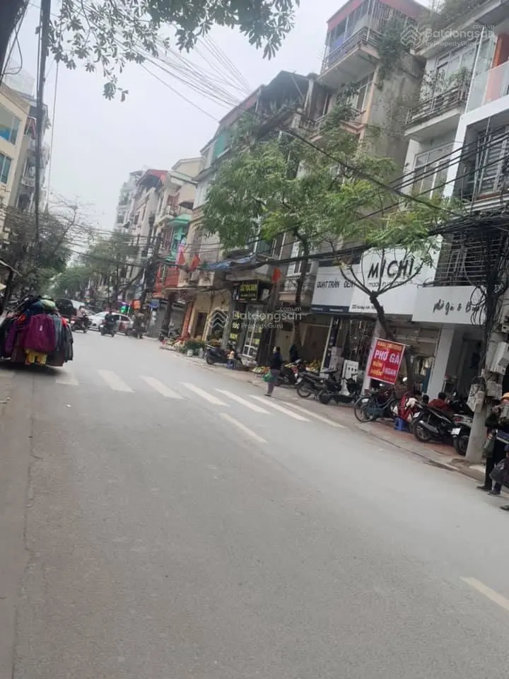 Chính chủ bán nhà TRẦN KHÁT CHÂN LƯƠNG YÊN Phân Lô ngõ 2.5m 40m ra phố 32m2 nhà cấp 4 hơn 4 tỷ