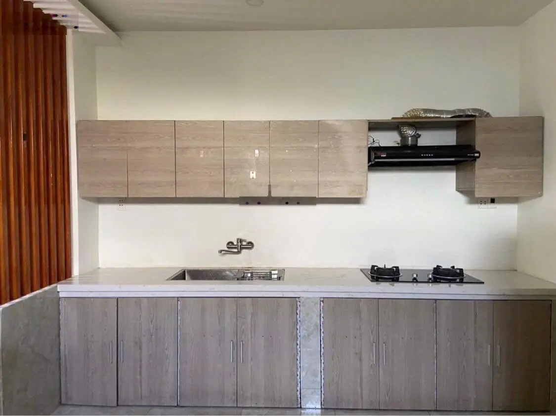 Bán nhà 3 tầng cho thuê 18 tr/tháng gần biển Mỹ Khê trung tâm Sơn Trà Đà Nẵng mặt tiền Nguyễn Đình