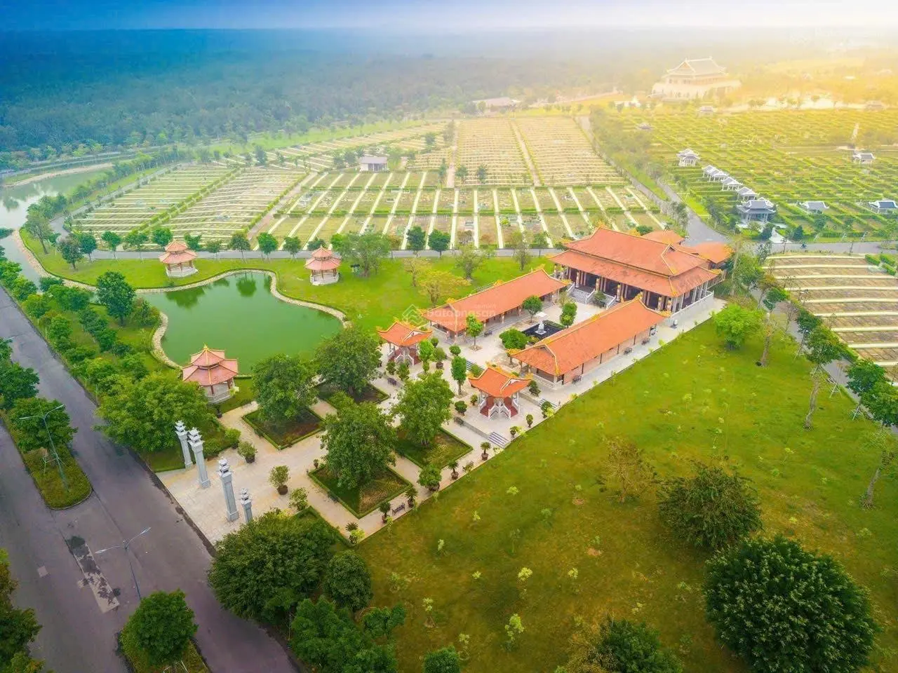 Chính chủ cần bán lô kế góc 96m2 khu gia tộc đối diện tháp tâm linh giá 2tỷ9 full thuế phí