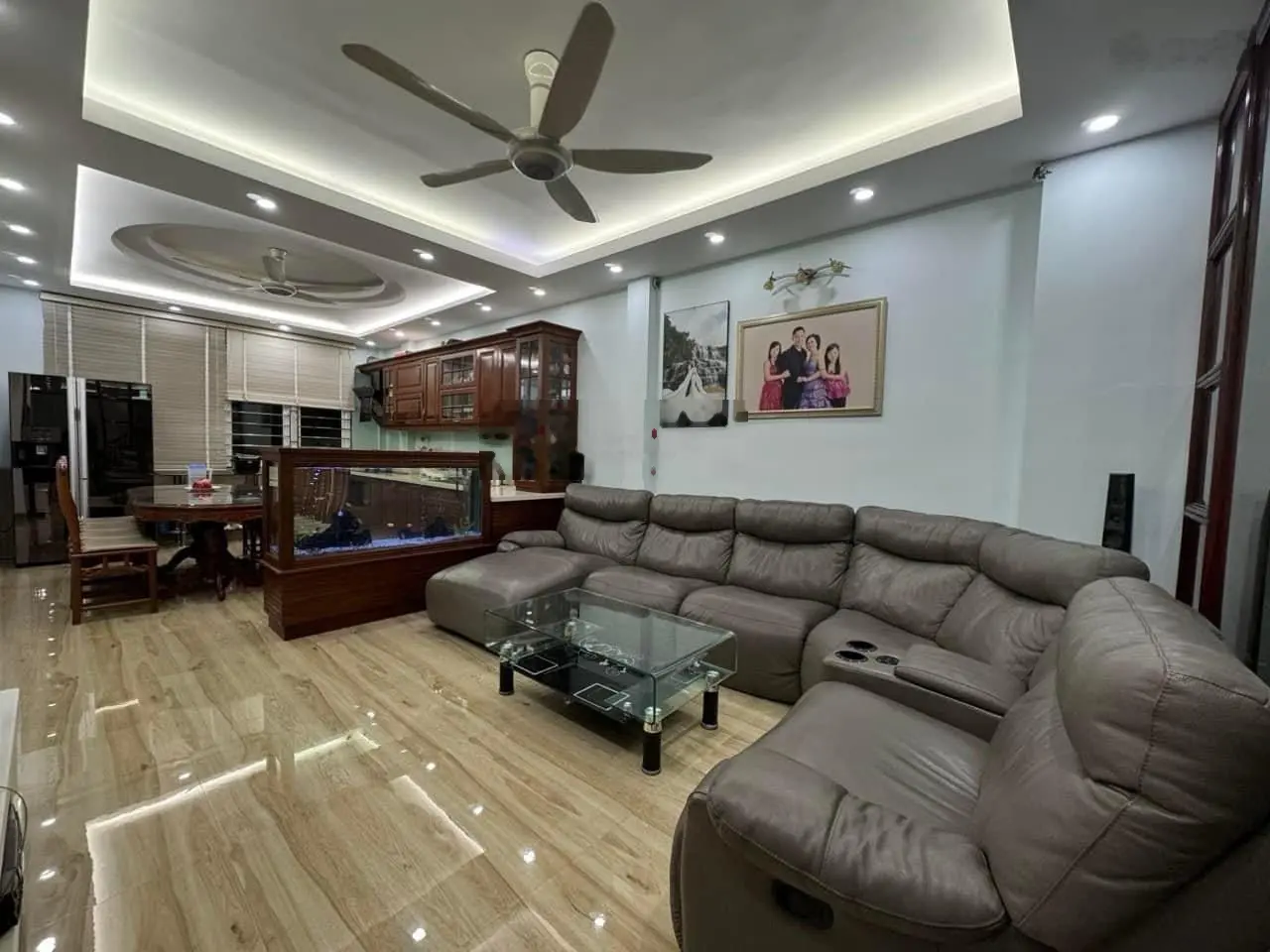 KHU PHÂN LÔ - HỒNG HÀ - BA ĐÌNH - MẶT TIỀN LỚN - SỔ ĐẸP
