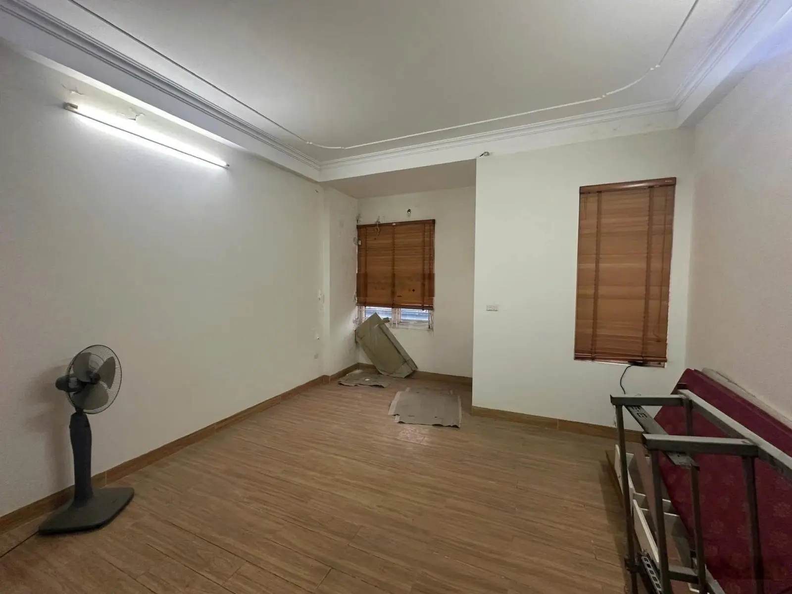 Phân lô bộ Công An, Đa Sỹ Hà Đông DT 54m2 x 5T, MT 4.5m ô tô tránh, kinh doanh, vỉa hè, tiện ích