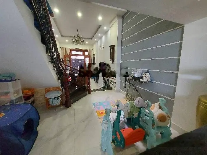 Bán nhà 4 tầng 100m2 hẻm xe hơi đường Cửu Long, Phường 2, Tân Bình.