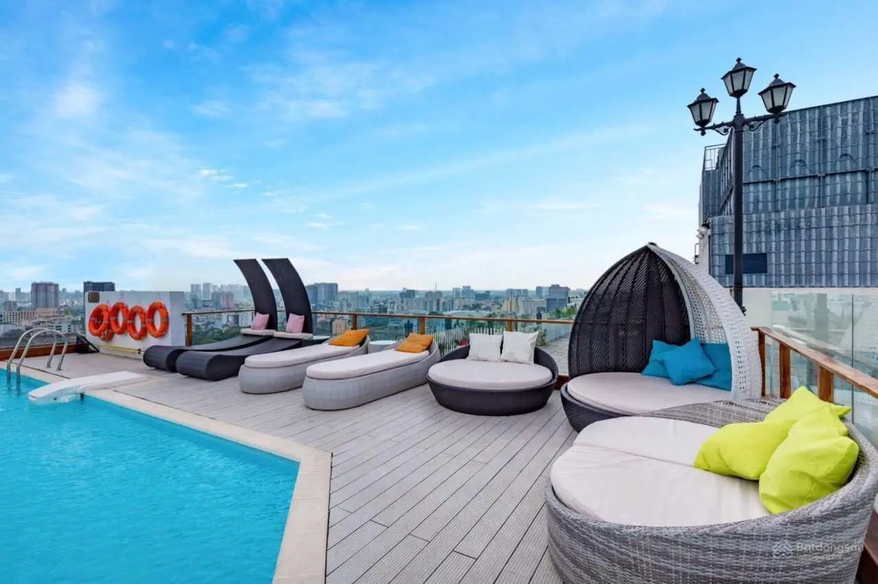 Bán căn Penthouse 150m2 Leman Luxury tầng cao view cực đẹp, giá 18 tỷ. LH 0934 004 ***