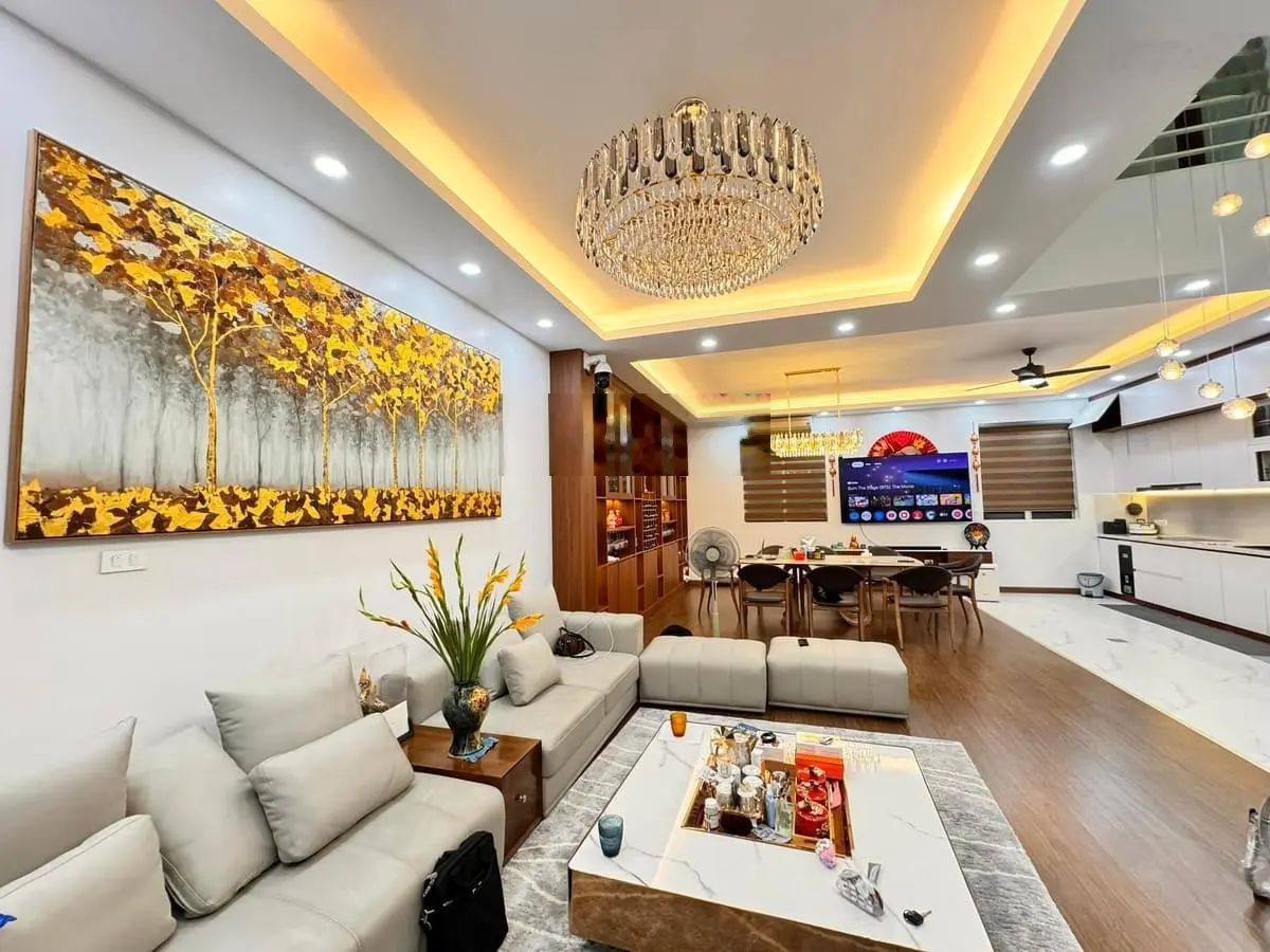 Bán nhà Láng Đống Đa nhà đẹp ở ngay ô tô lùi đỗ cửa ngõ rộng thoáng có thang máy 50m2/5T/4mmt 11tỷ