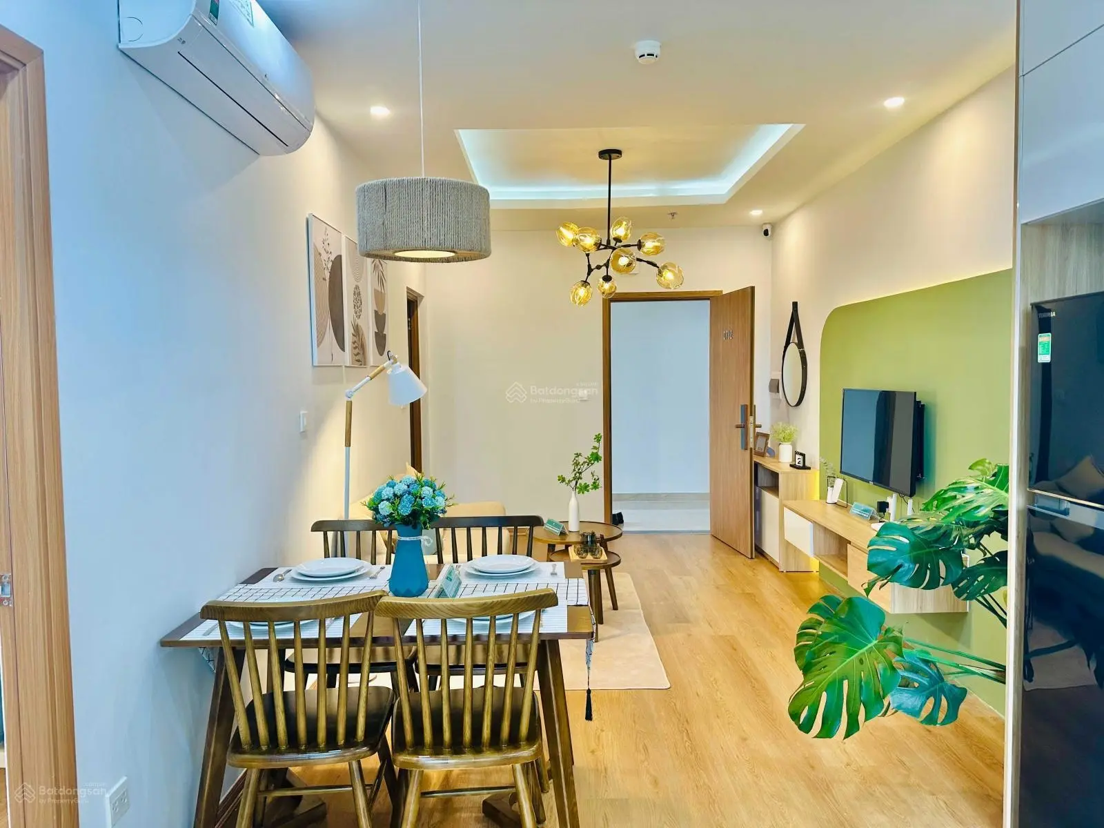 Căn góc 2 phòng ngủ view hồ bơi, công viên. Trả trước 480tr nhận nhà