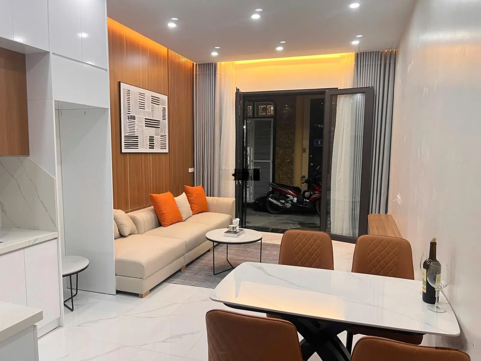 Cơ hội hiếm có! Bán nhà 4T, 45m2, 4PN, ô tô đỗ cửa Phố Đại An Trần Phú, Văn Quán
