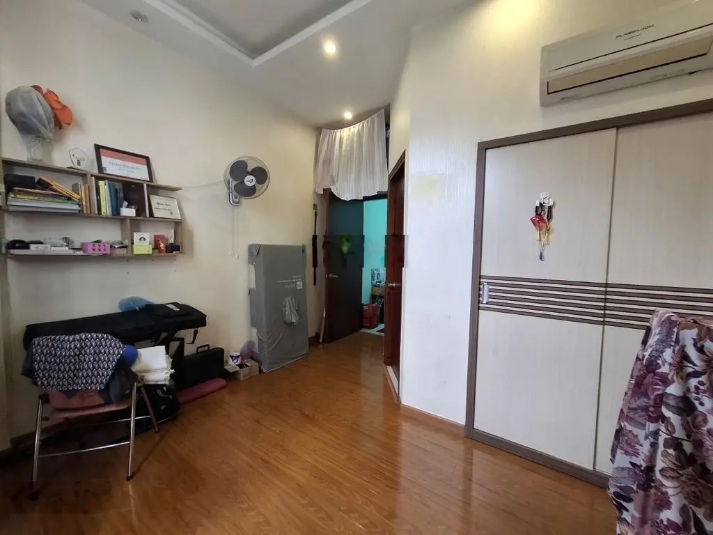Hoàng Hoa Thám ôtô trong nhà 3 tầng mới đẹp khu vip, chỉ 9.99 tỷ
