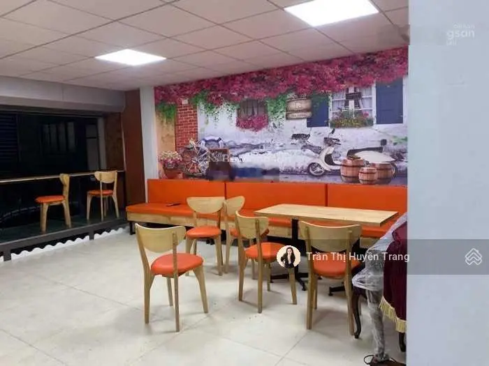 Bán tòa văn phòng Lạc Long Quân sát quận ủy Tây Hồ, 75m2 8 tầng thang máy, 3 ôtô tránh nhau 23.5 tỷ