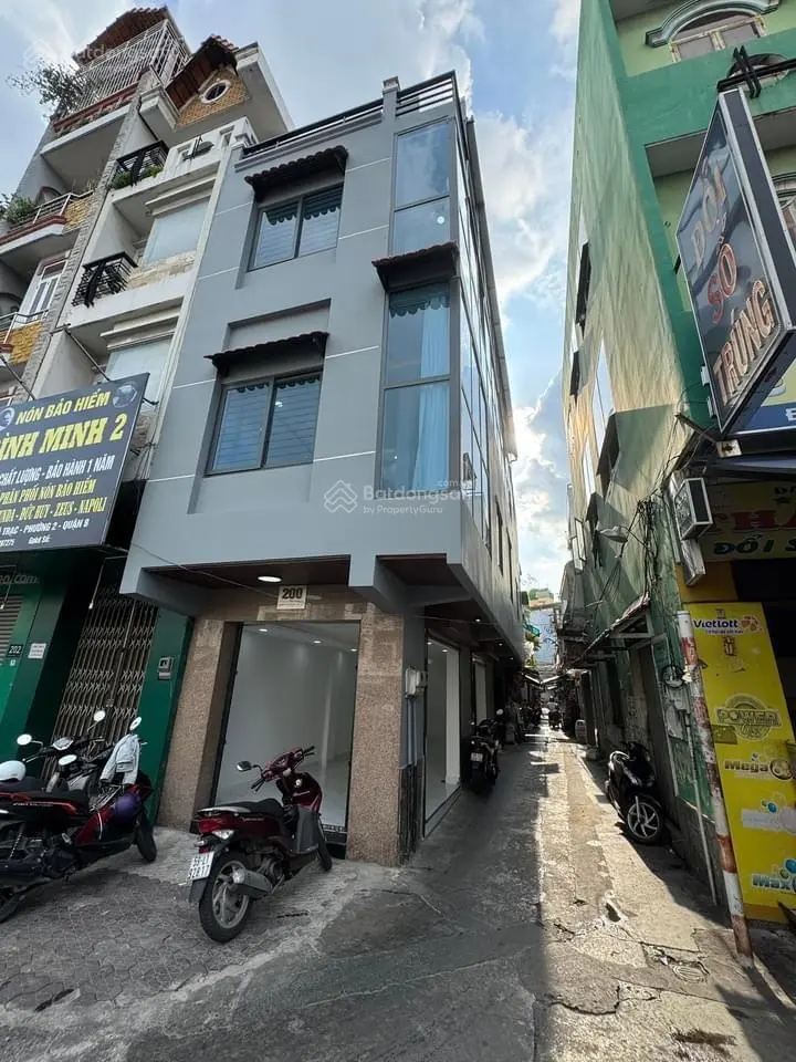 Bán nhà góc 2 mặt tiền đường Dương Bá Trạc, quận 8 - vị trí kinh doanh đắc địa