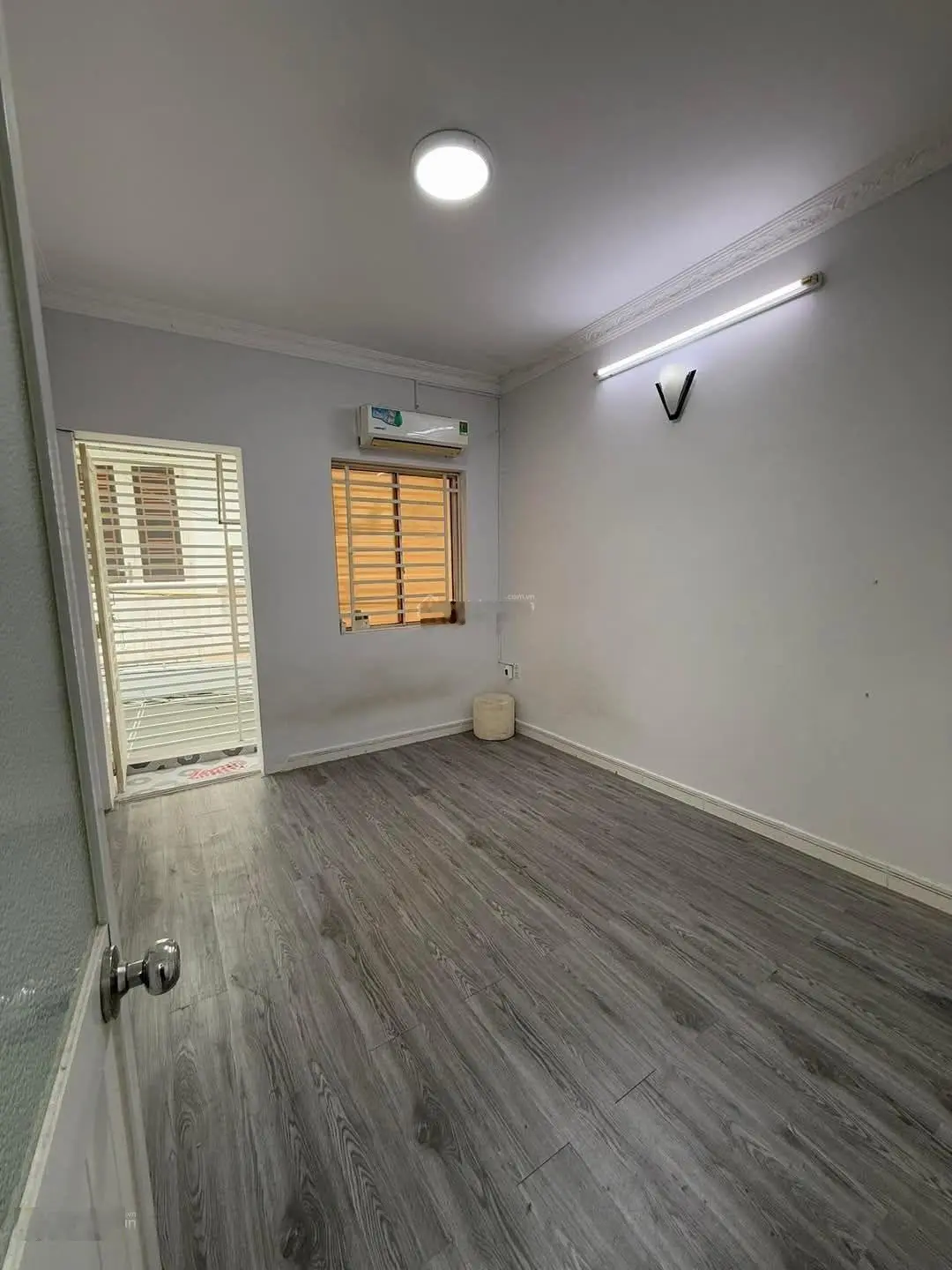 - Nhà Bán Hẻm Thông Nguyễn Duy P9 #Q8