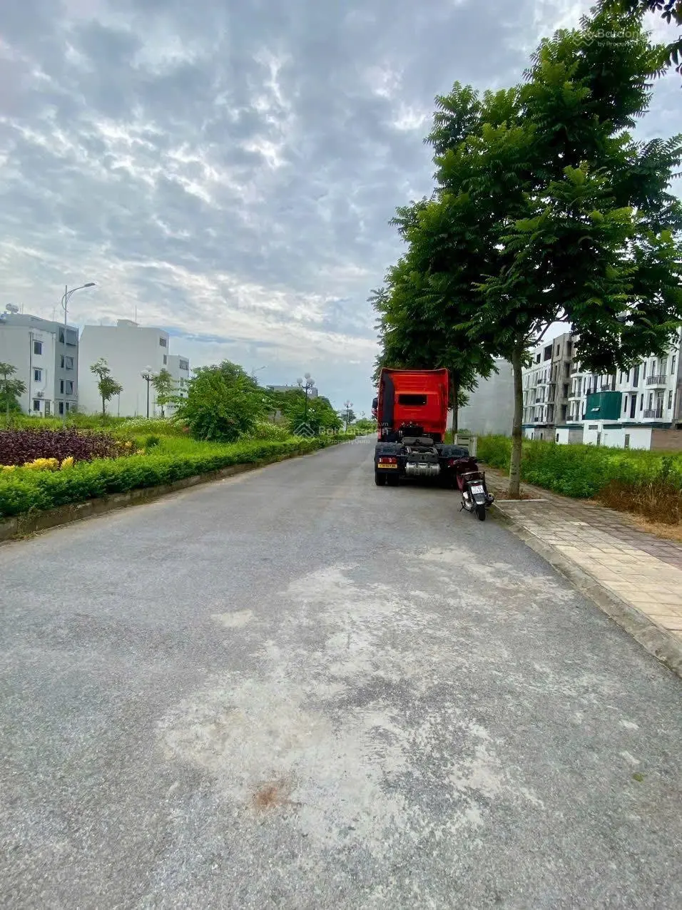 Bán lô đất lõi cây xanh KĐT Kỳ Đồng không vướng bốt điện hố gas cực đẹp - LH 0984 578 ***