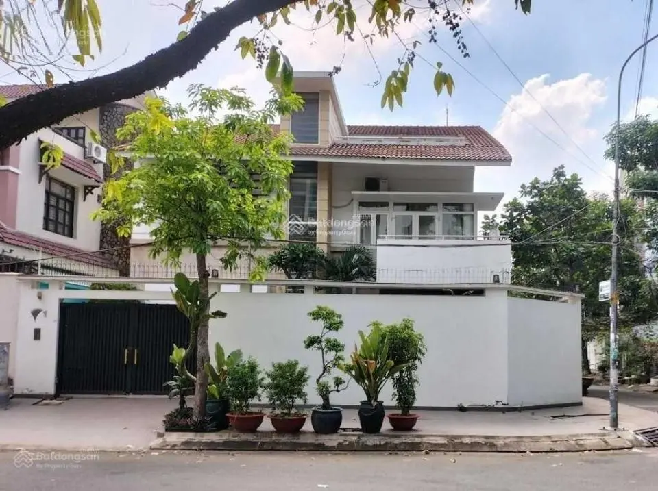Bán nhà Trần Quốc Toản Q3-DT: 11*17m-3 tầng-giá 35.7 tỷ-HĐT 60tr/th-biệt thự giá tốt Trần Quốc Toản