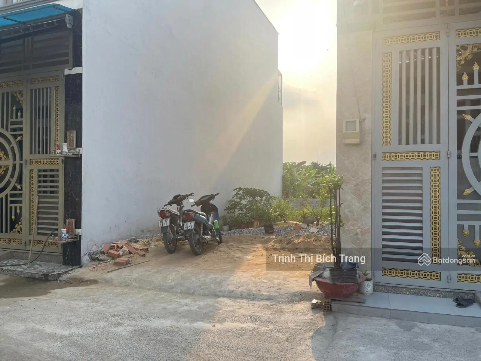 Khách cần tiền bán gấp lô đất ở xã Phú Hưng .Giá chỉ 420tr/140m2 gần THPT chuyên Bến Tre.Đất sổ sẵn