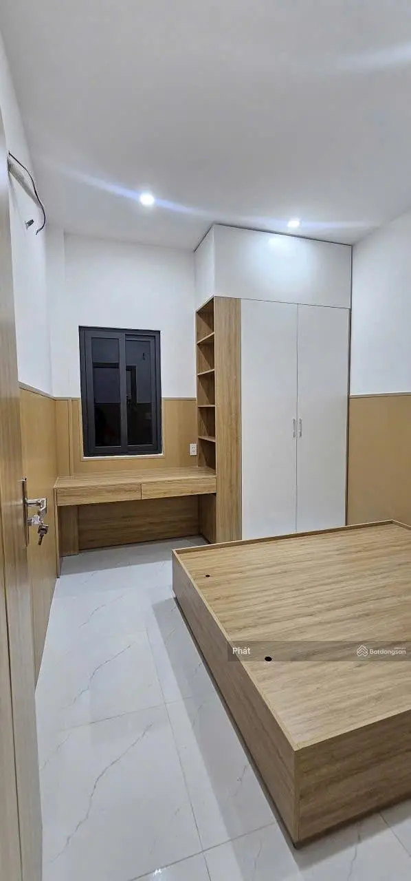 Bán Gấp Nhà 1 Trệt 1 Lầu Sân Xe Hơi Full Nội Thất Gần Chợ Changshin, TT 600TR nhận Nhà ở Ngay