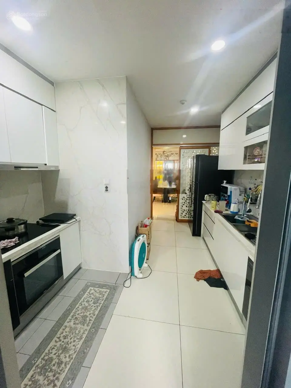 Cần bán căn hộ 112m2, 3pn căn góc, view đại lộ cực đẹp