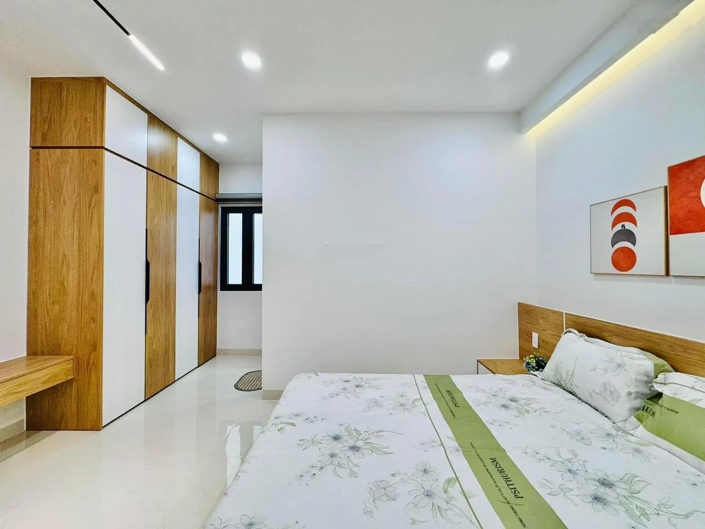 Bán gấp nhà Chu Văn An, p12, Bình Thạnh. Dt 54m2. Giá 2,2 tỷ. SHR