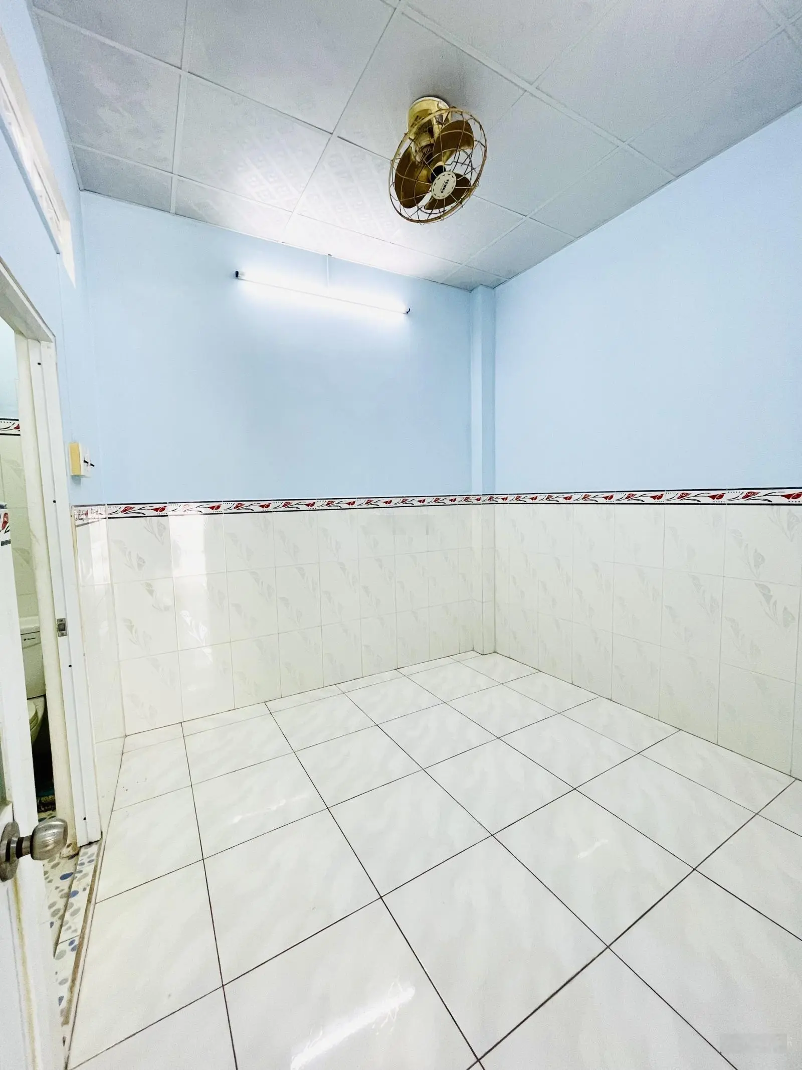 Bán nhà mặt tiền hụt đường hồng bàng, quận 6, hxh, 3pn, shr 9 chủ, hỗ trợ khách mua vay ngân hàng